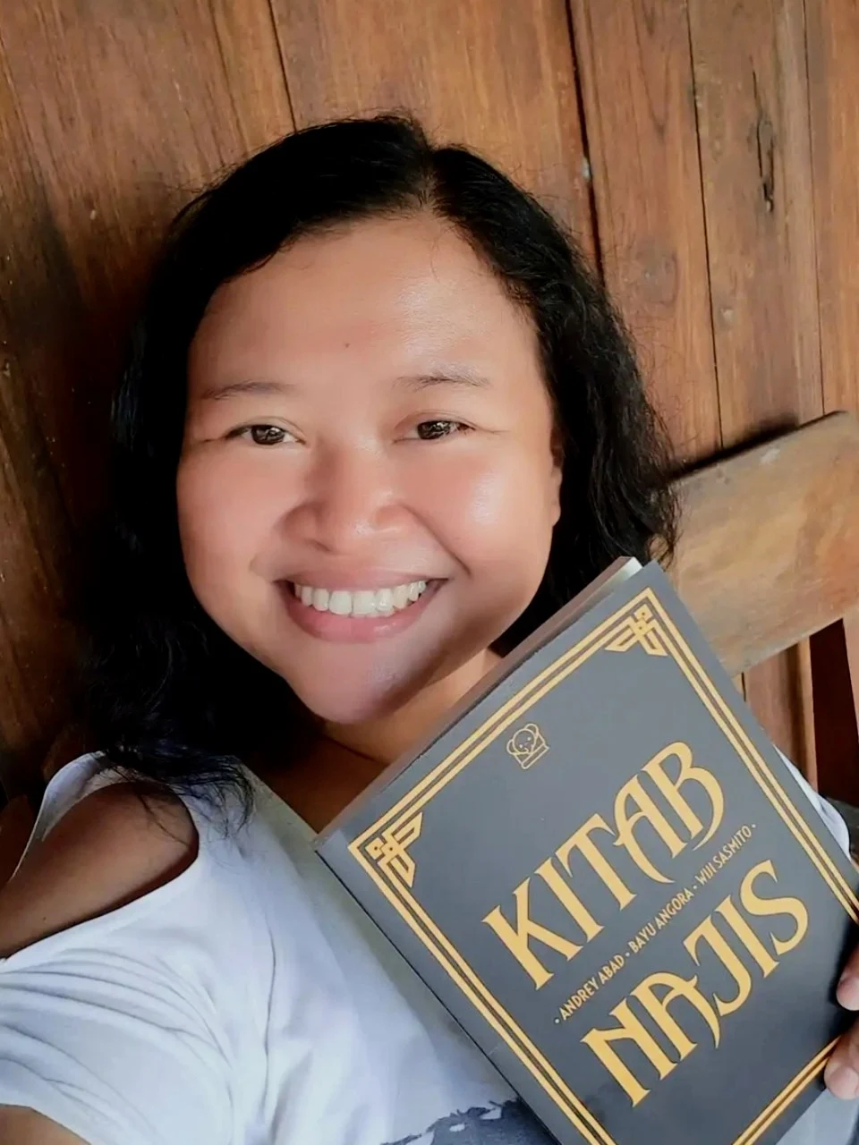 Kitab Najis | Bayu Angora
