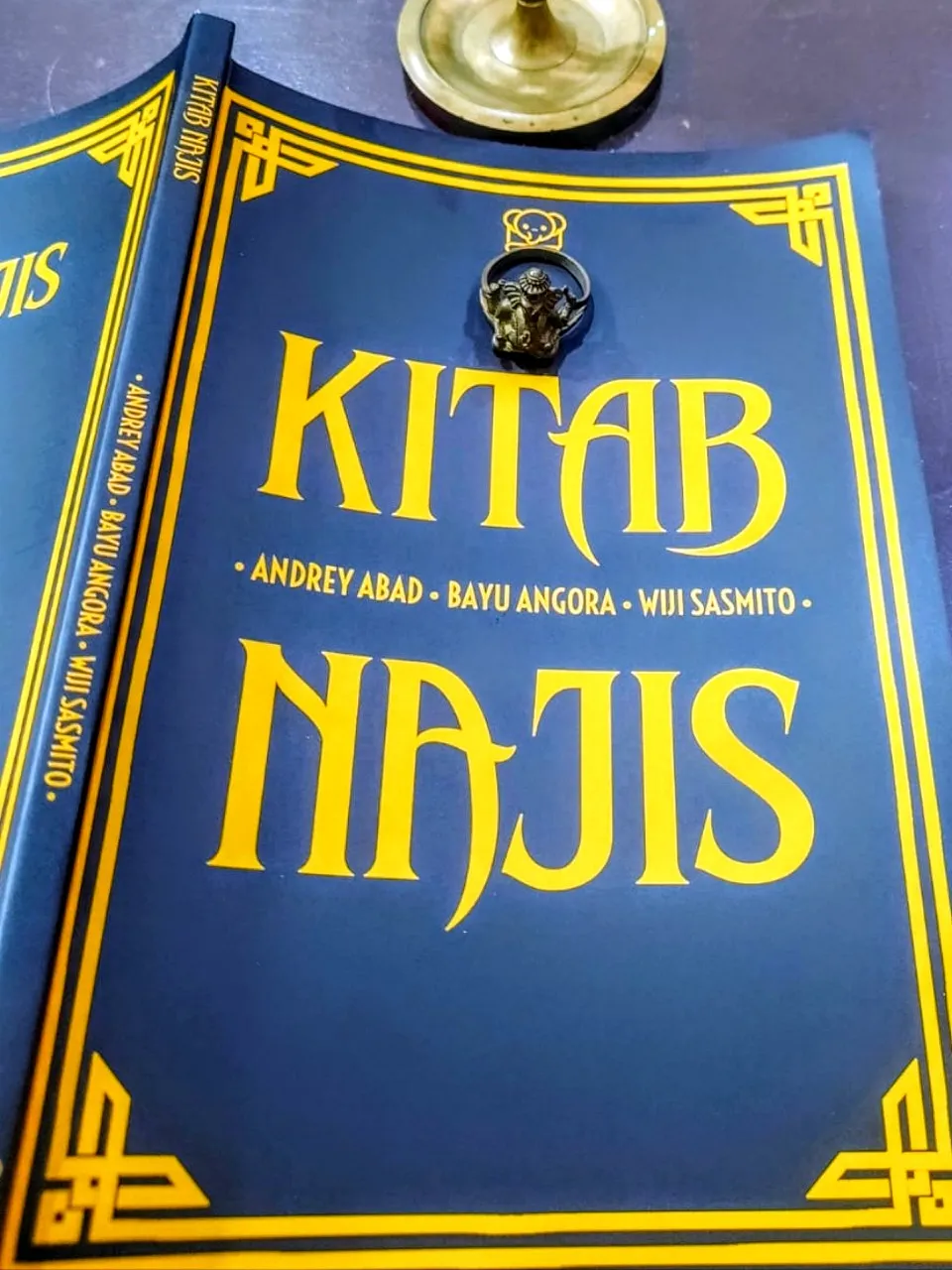 Kitab Najis | Bayu Angora